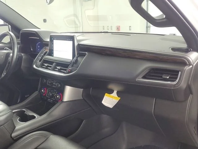 Used 2023 Summit White Chevrolet Z71 image 17