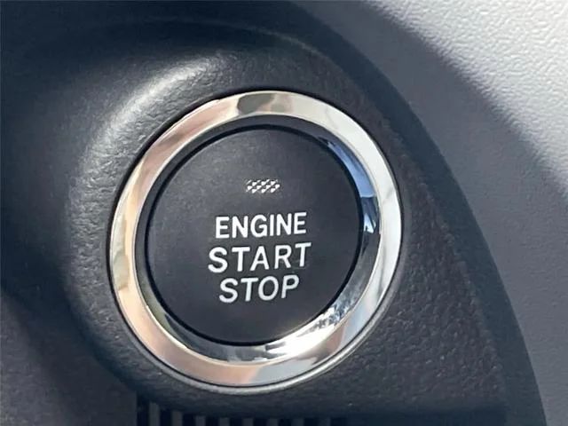New 2026 CRYSTAL WHITE PEARL Subaru Limited Hybrid image 31