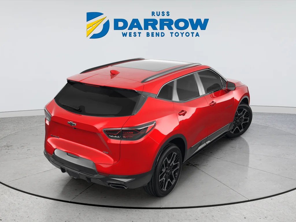 Used 2023 Red Chevrolet LT image 5