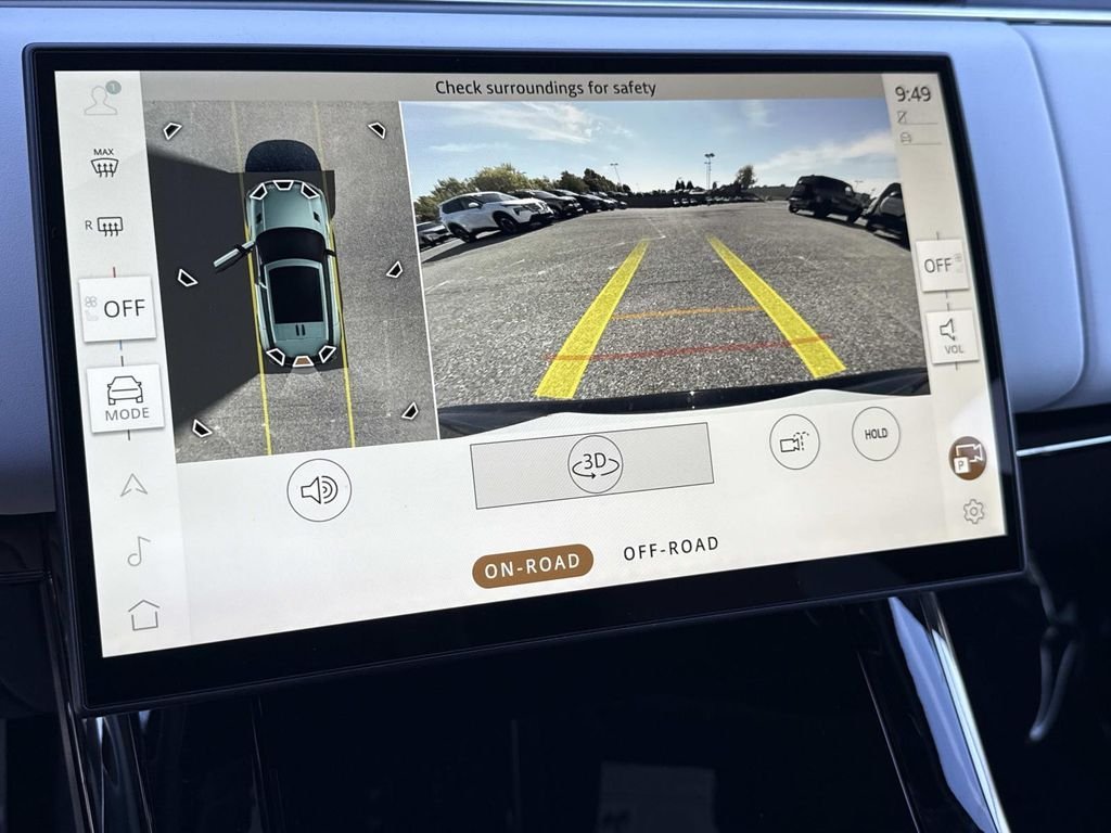 New 2026 Carpathian Grey LAND ROVER Dynamic SE image 4