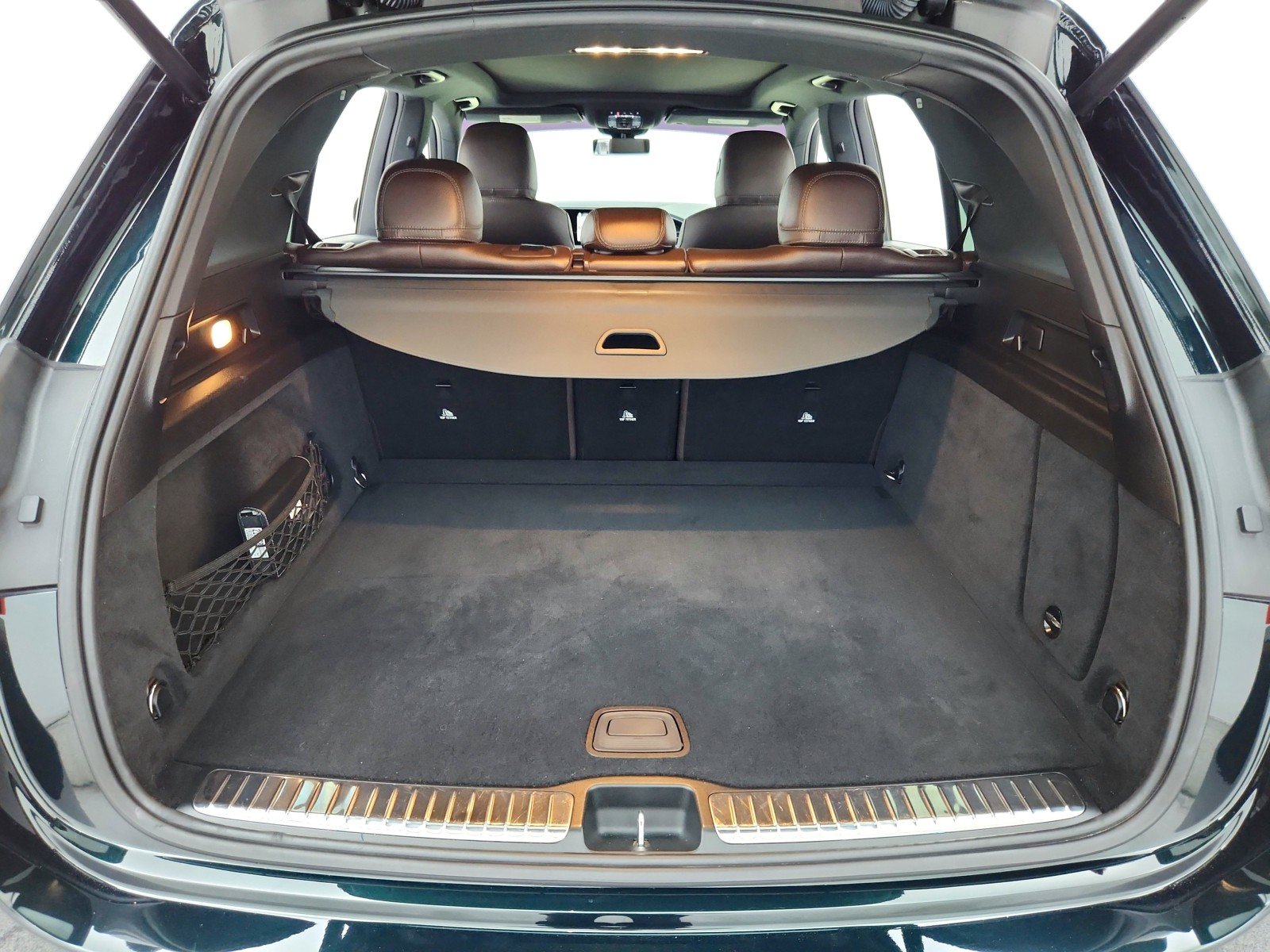 Used 2021 Emerald Green Metallic Mercedes-Benz GLE 450 image 34