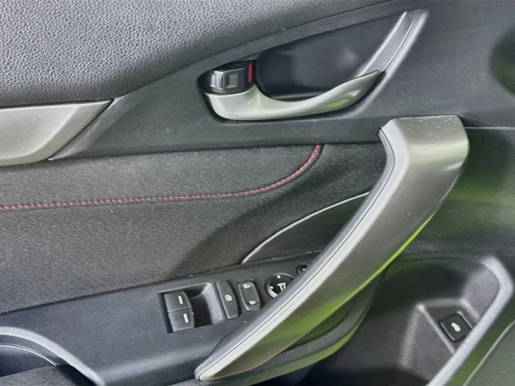 Used 2018 Green Honda Si image 21