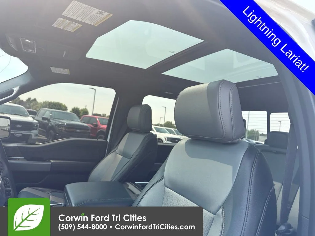 Certified Used 2022 White Metallic Ford Lariat image 15