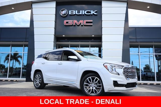 2023 GMC Terrain Denali AWD's photo