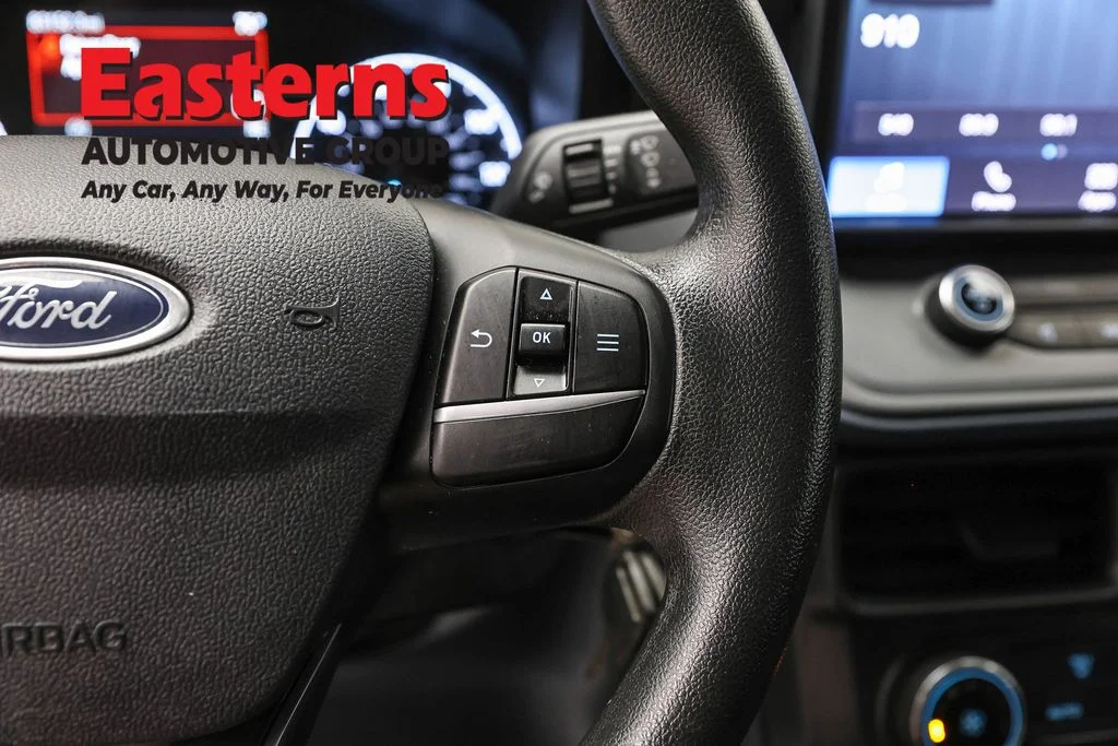 Used 2022 White Ford XL image 15