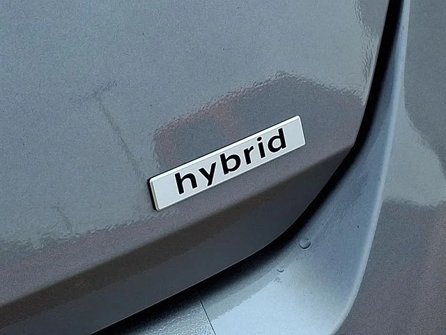 Used 2024 Silver Hyundai Limited image 32