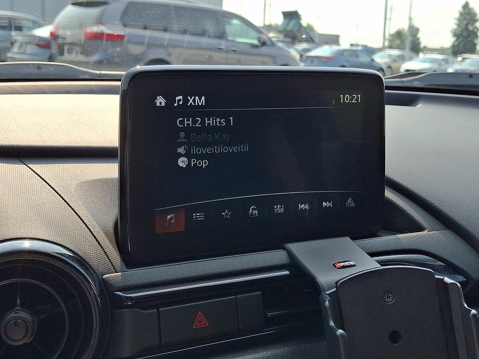 Used 2018 Machine Gray Mazda Club image 22