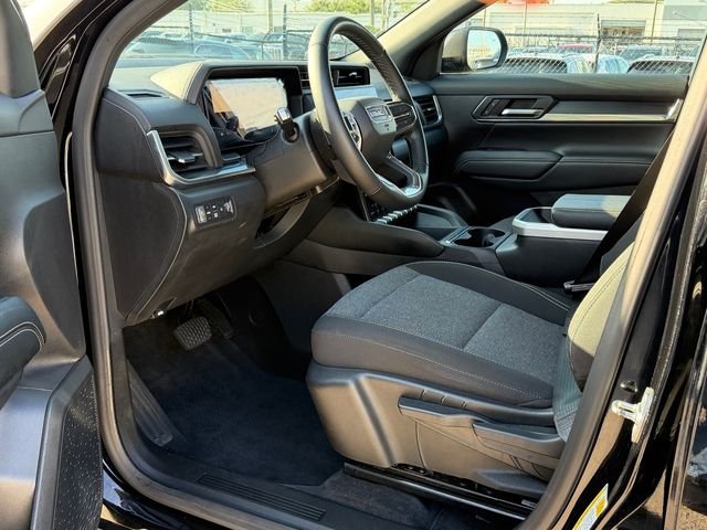 Used 2025 Black GMC Elevation image 13