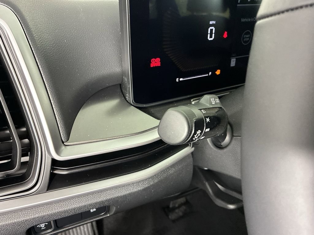 New 2026 Glacial White Pearl Kia LX image 21