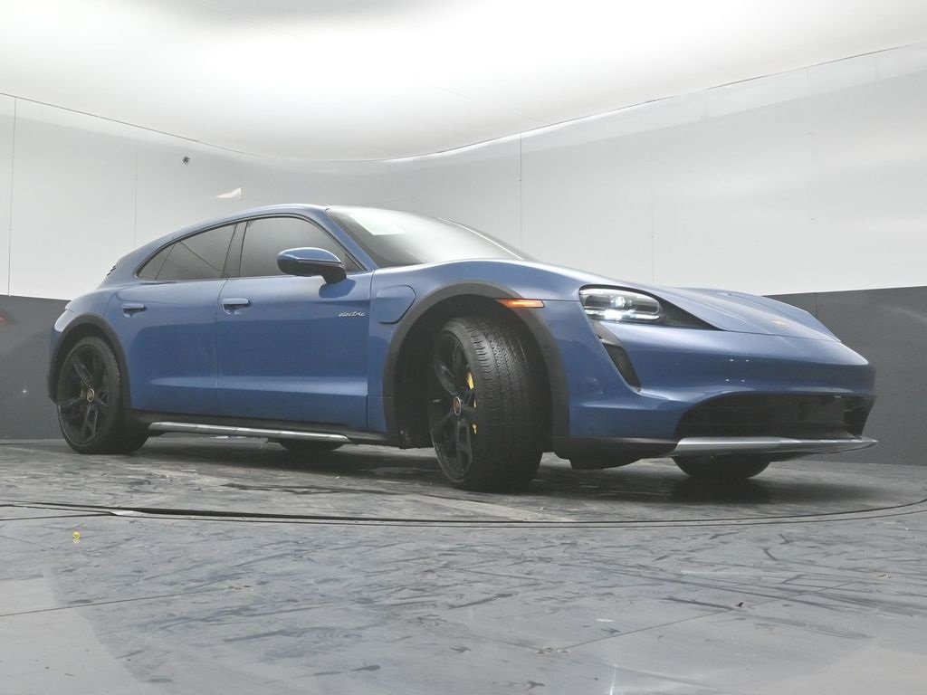 2024 PORSCHE TAYCAN - Image 36