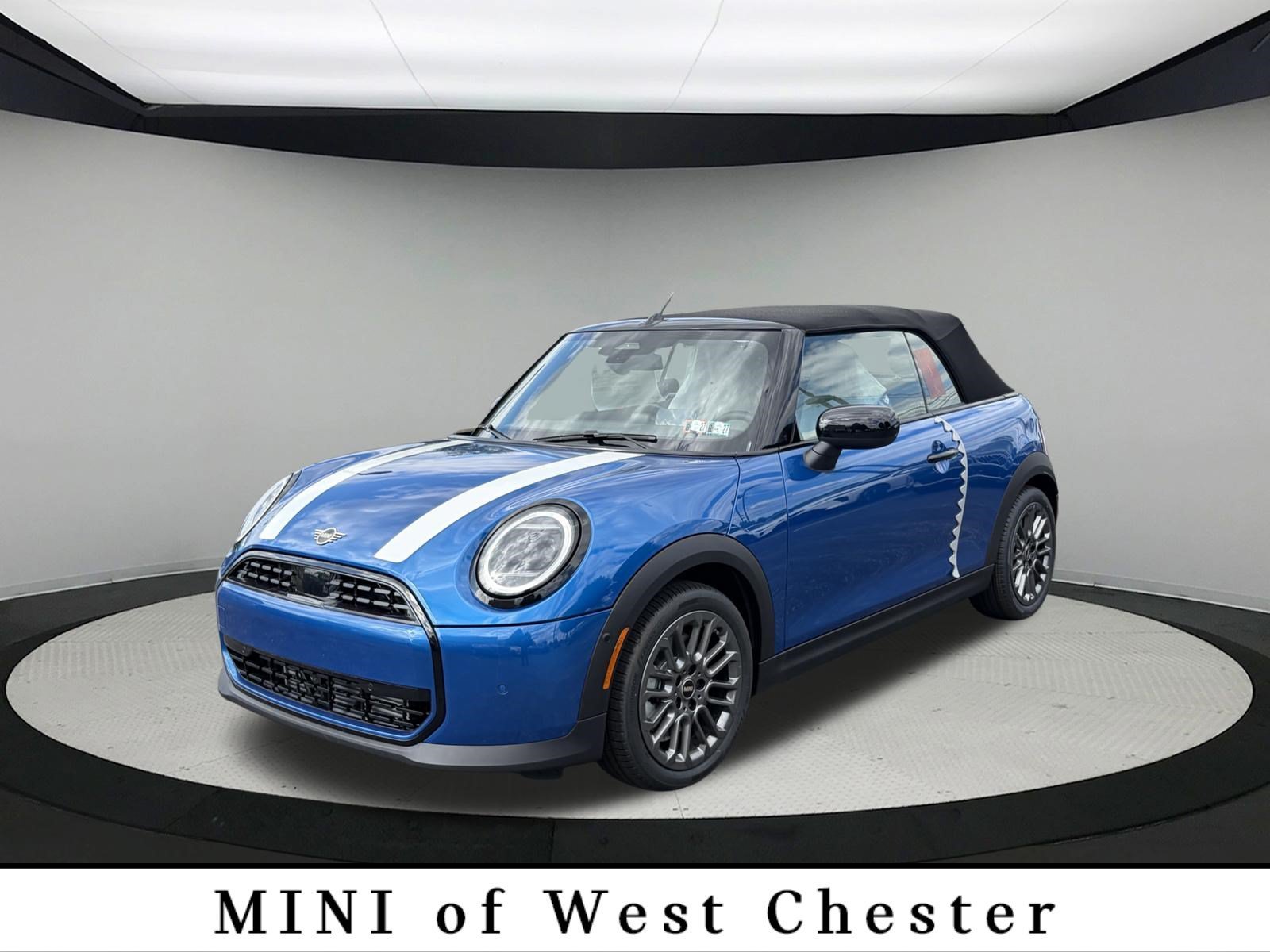 Used 2026 ICY SUNSHINE BLUE MINI Cooper image 1