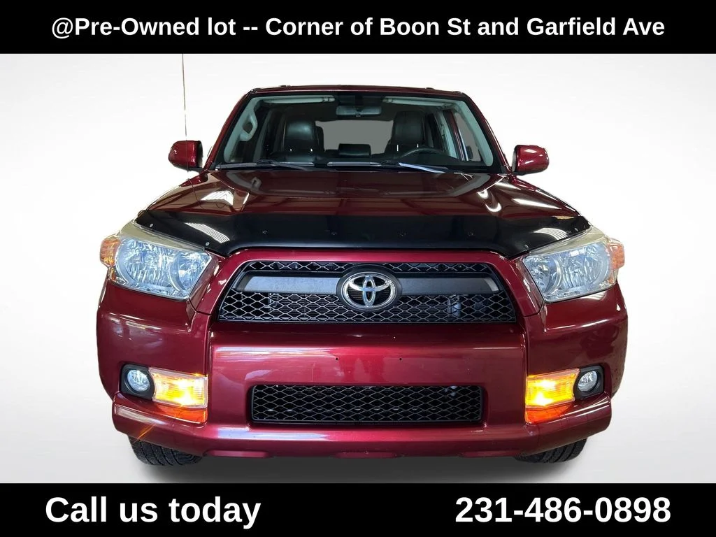 Used 2011  Toyota Trail image 8