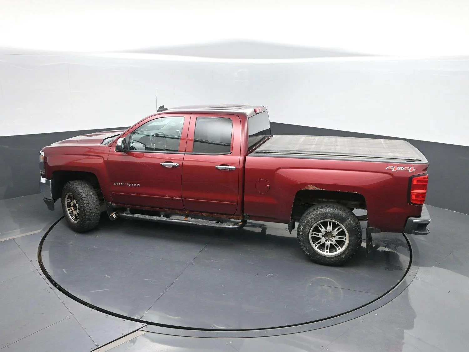 Used 2016 Siren Red Tintcoat Chevrolet LT image 35