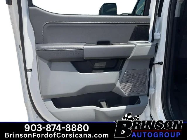 New 2026 Oxford White Ford F-250® XLT image 26