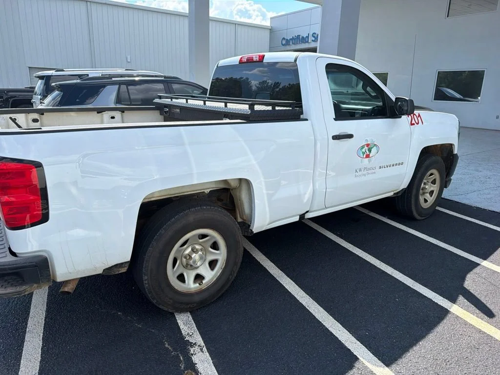 Used 2017 SUMMIT WHITE Chevrolet Work Truck image 5