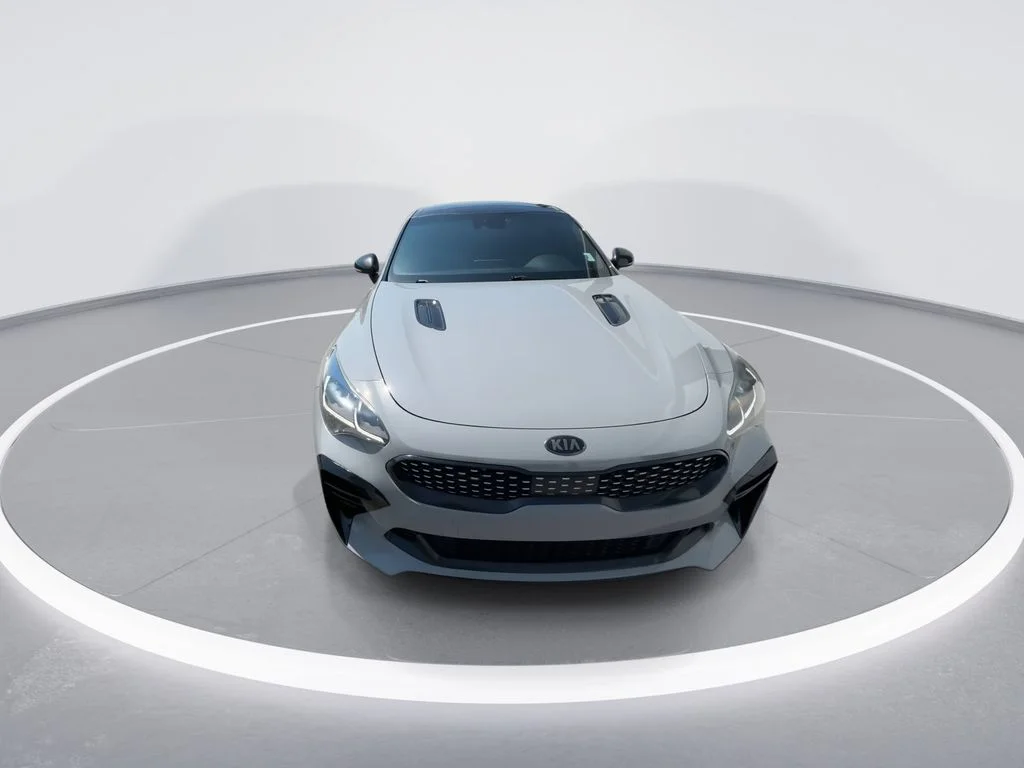 Used 2021 White Kia GT1 image 3