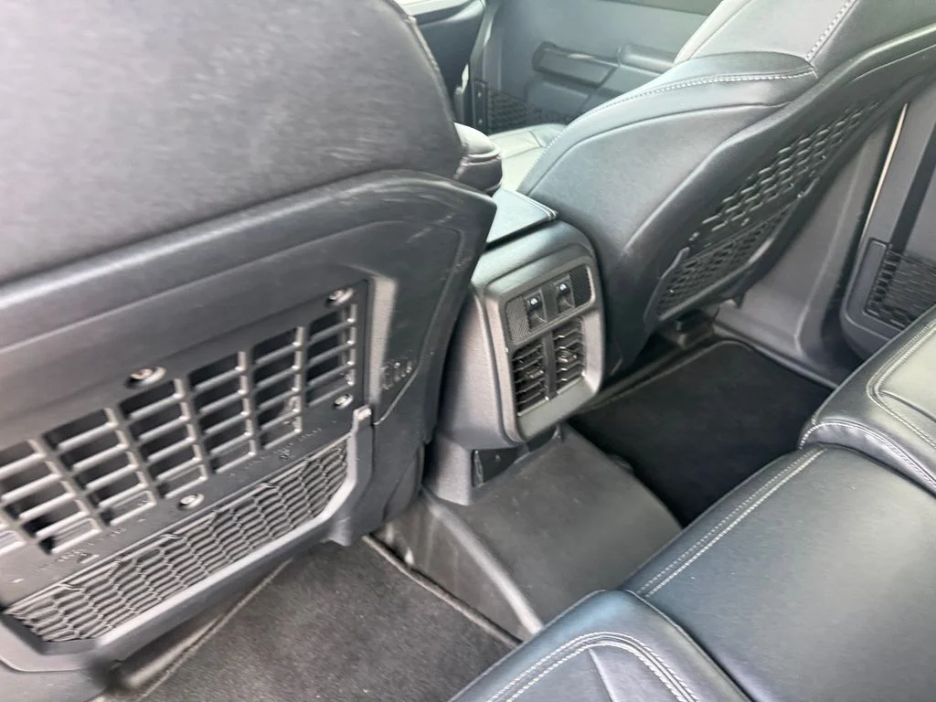 Used 2025 Beige Ford Badlands image 17