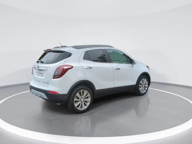 Used 2019 White Buick Preferred image 8