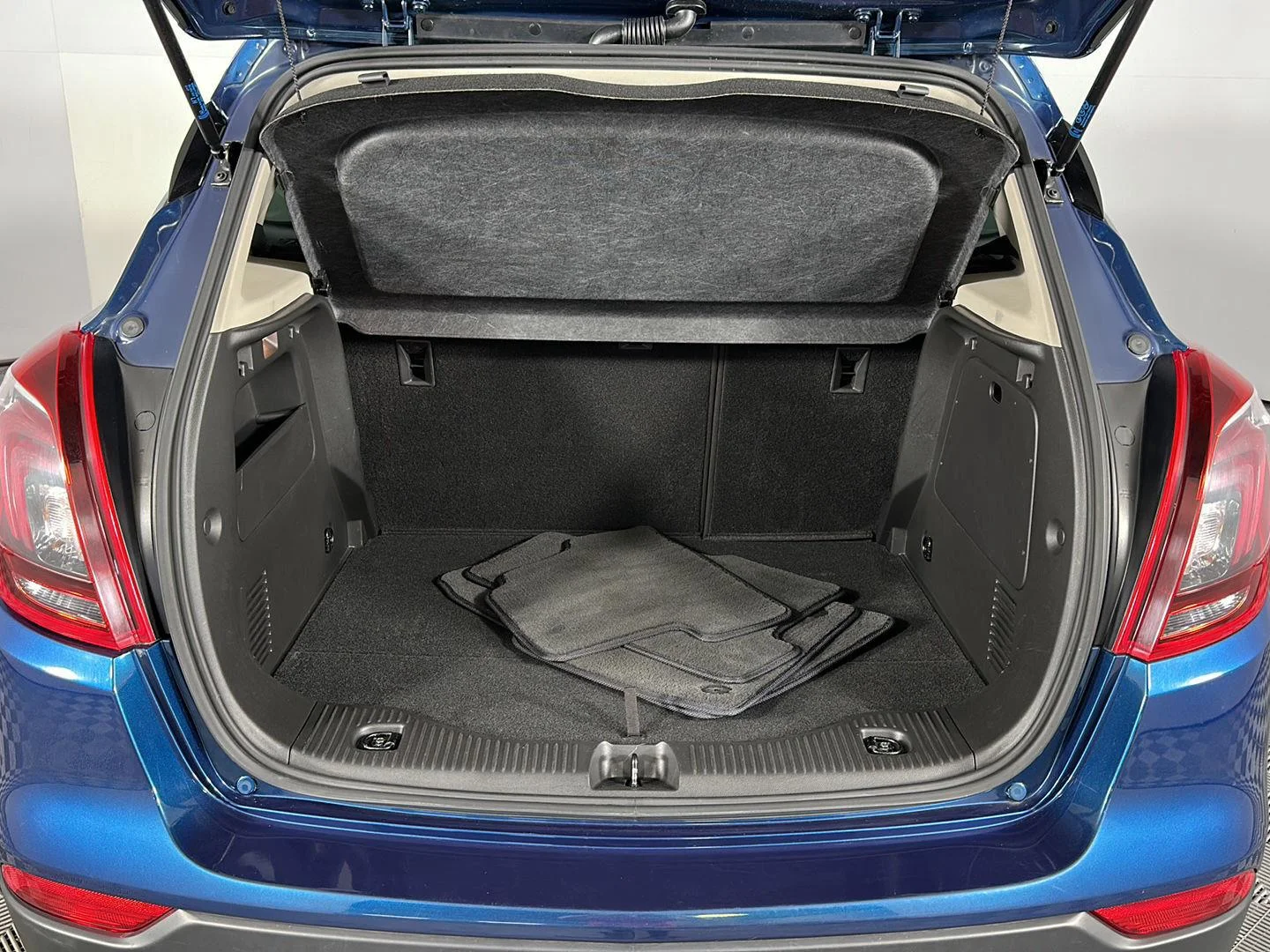Used 2020 Deep Azure Metallic Buick Preferred image 22