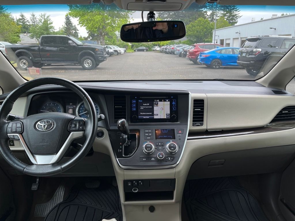 Used 2017 Midnight Black Metallic Toyota XLE image 13