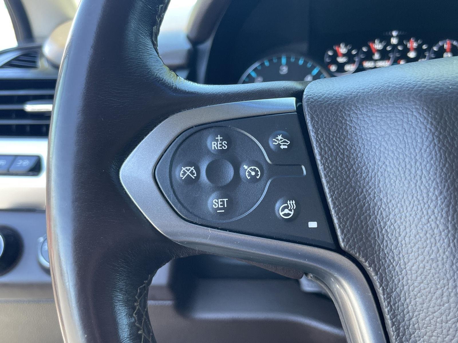 2017 Chevrolet Tahoe Premier - Photo 32