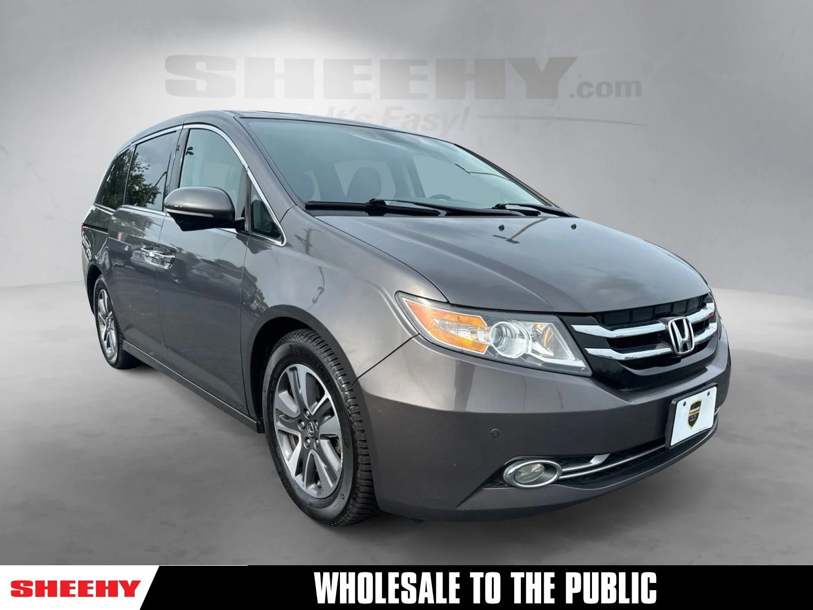 Used 2014 Modern Steel Metallic Honda Touring Elite image 1