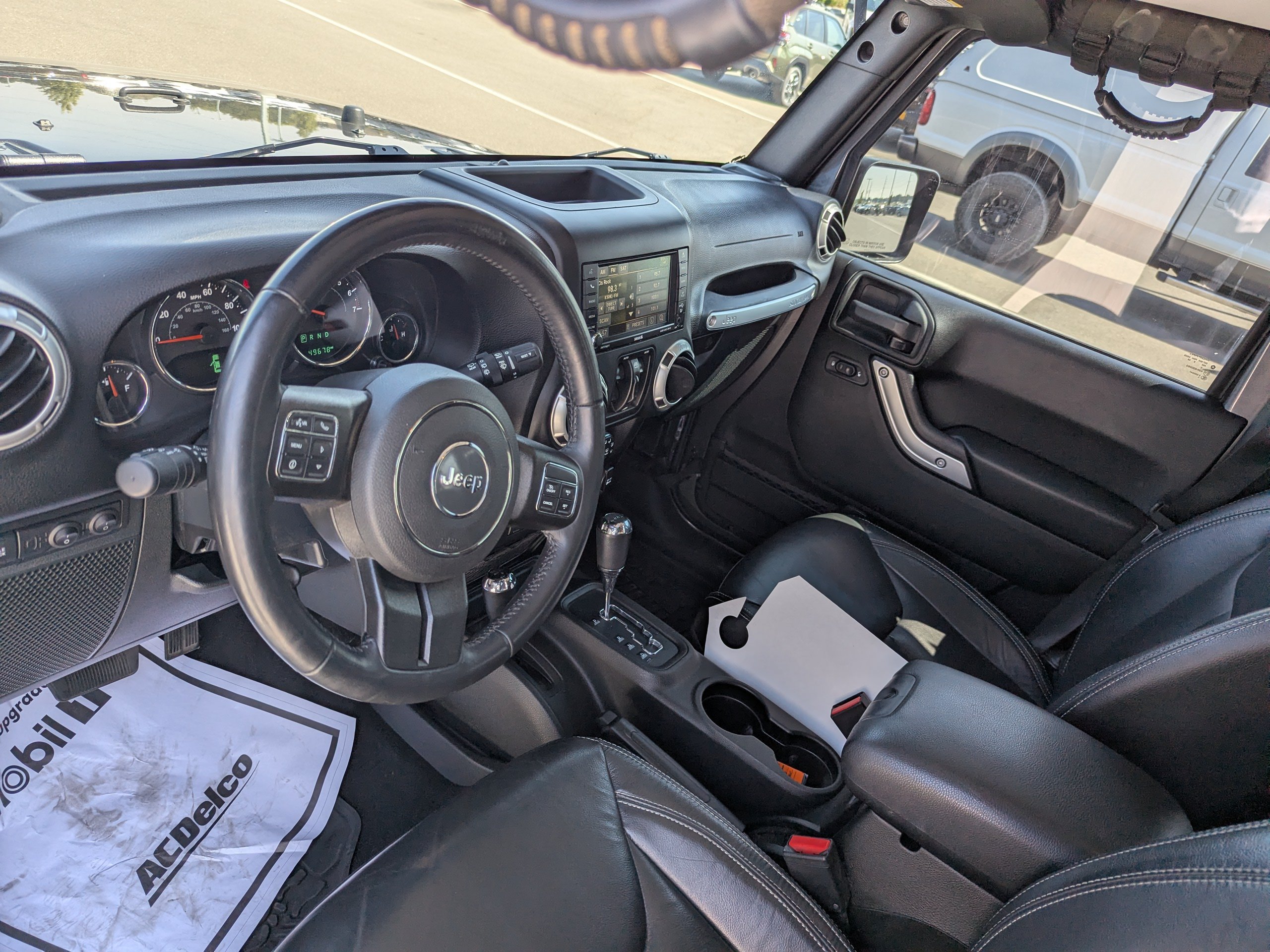 Used 2018  Jeep Rubicon image 11