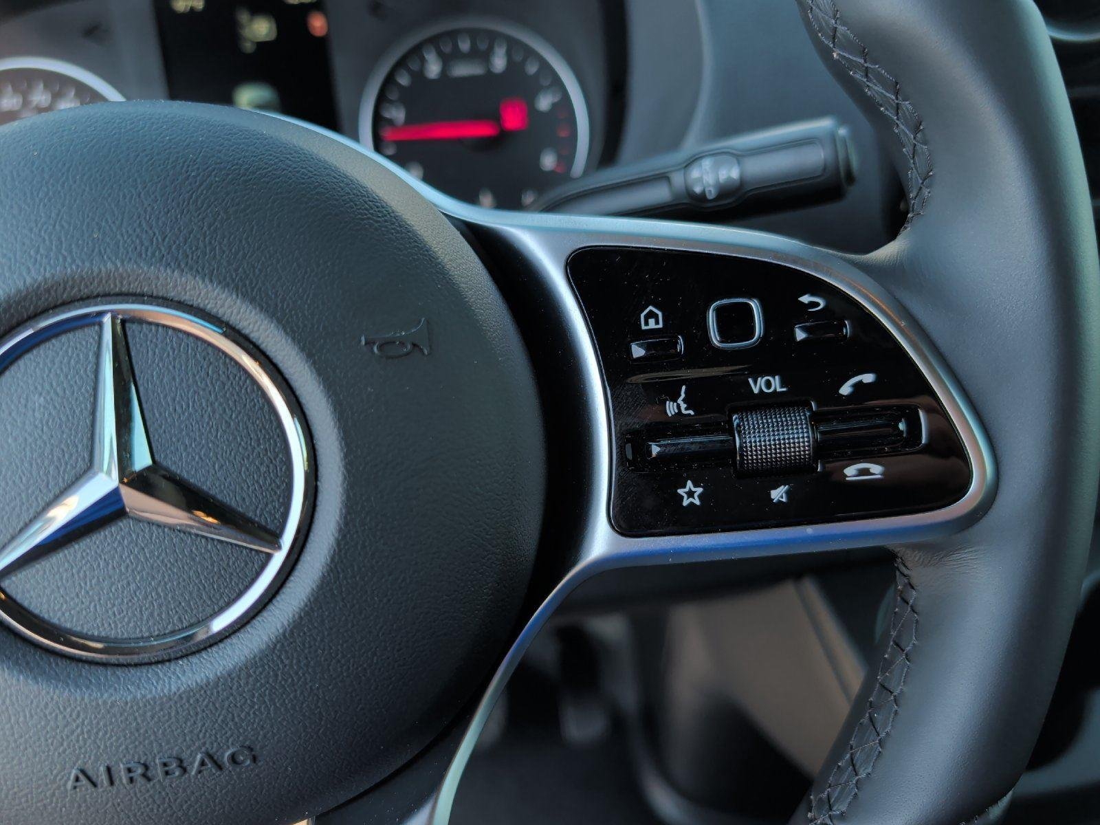 Used 2022 Iridium Silver Mercedes-Benz  image 20