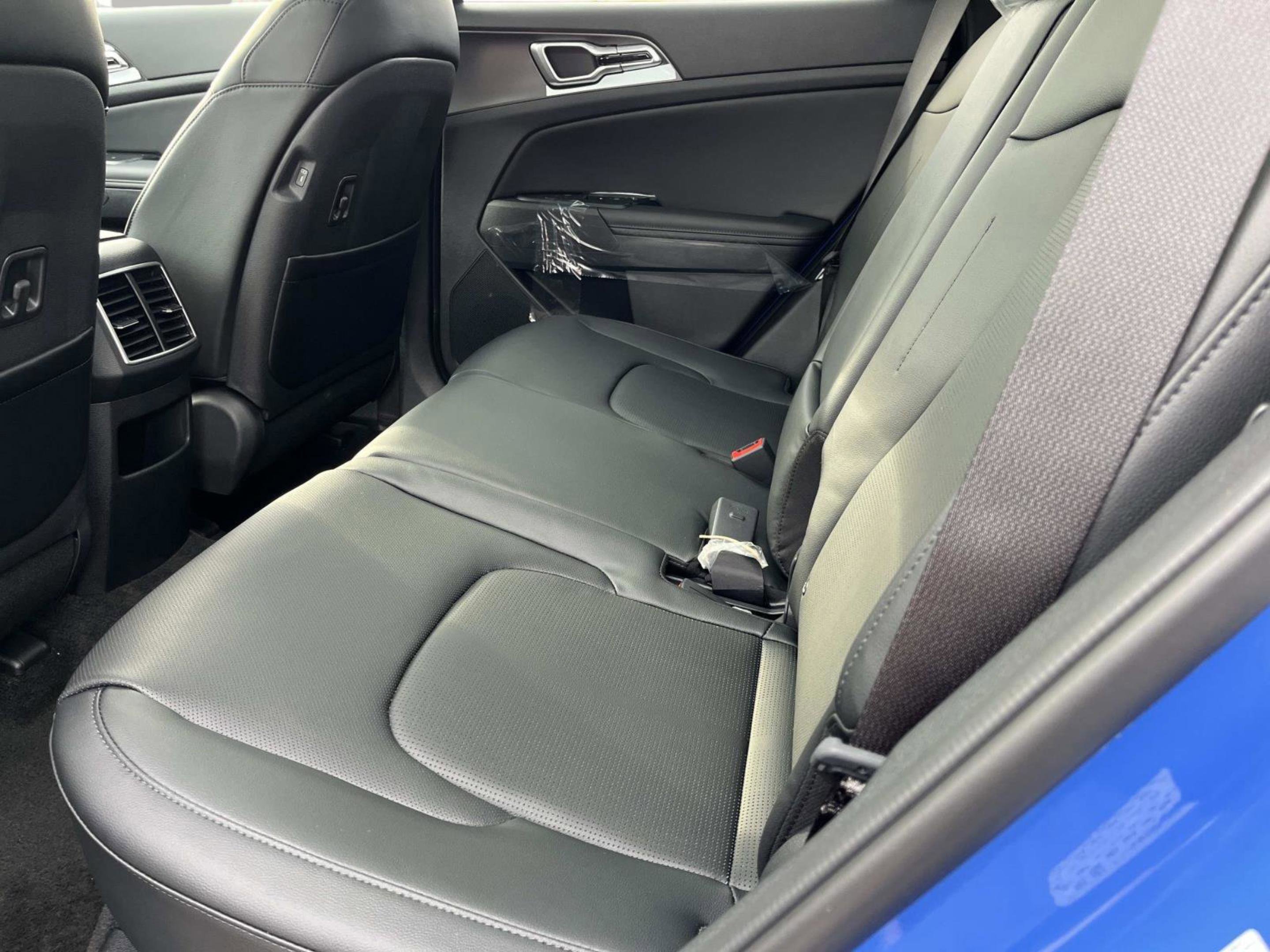 New 2026 Nebular Blue Kia EX image 20