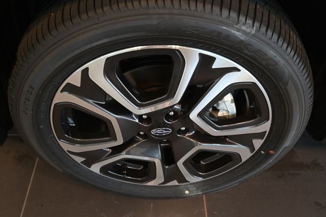 2026 Subaru Ascent Limited - Photo 31