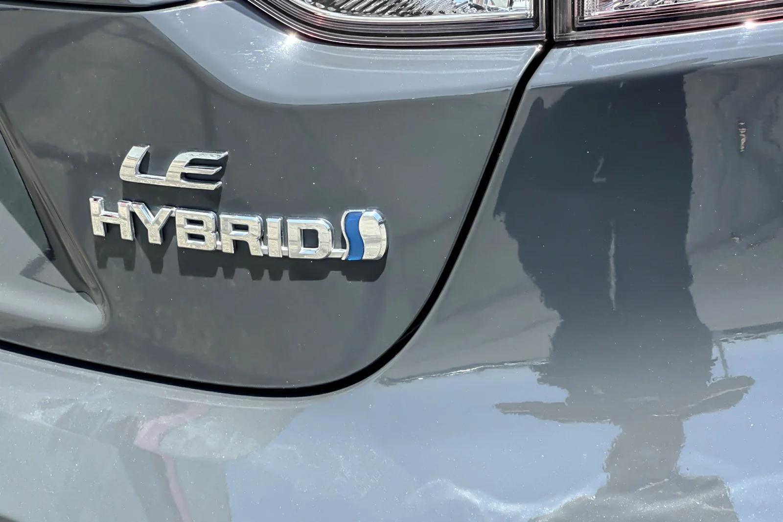 Used 2023 Underground Toyota Hybrid LE image 24