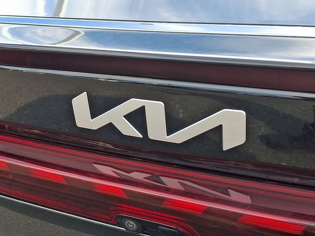Used 2024 Black Kia GT-Line image 32
