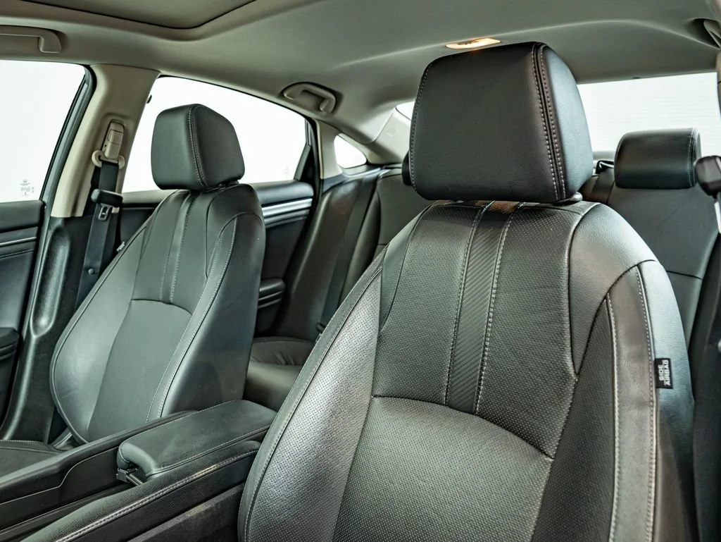 Used 2017 Gray Honda EX-L image 31