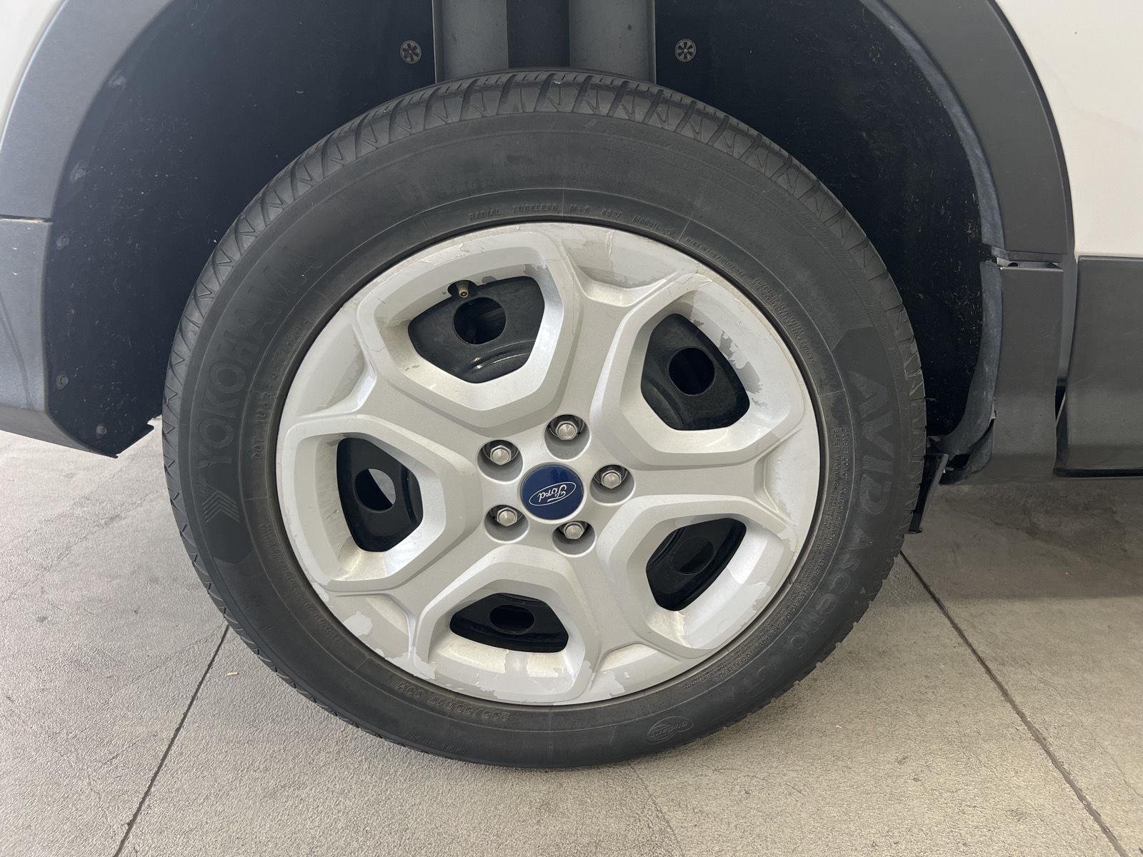 2018 Ford Escape S - Photo 9