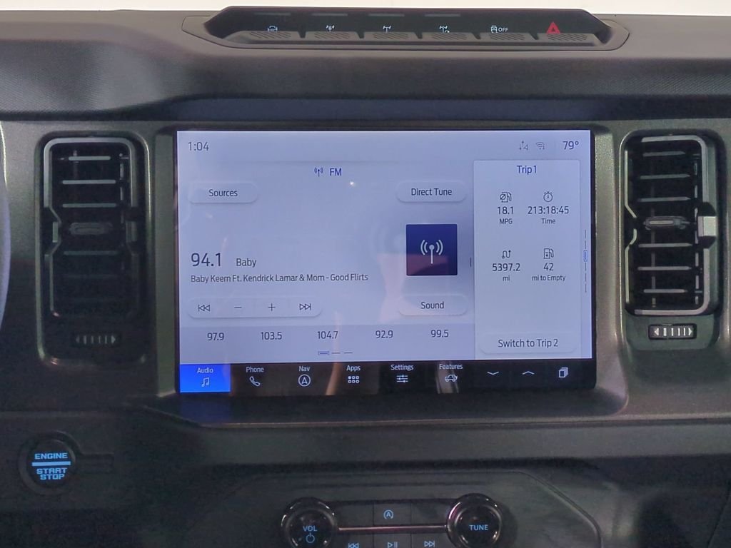 Used 2025 Gray Ford Badlands image 20