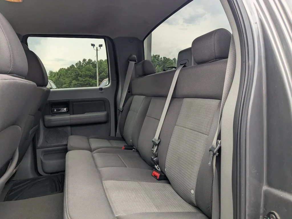 Used 2005  Ford XLT image 22