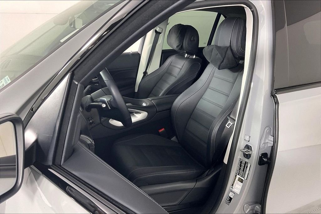 Used 2026  Mercedes-Benz GLE 450 image 17