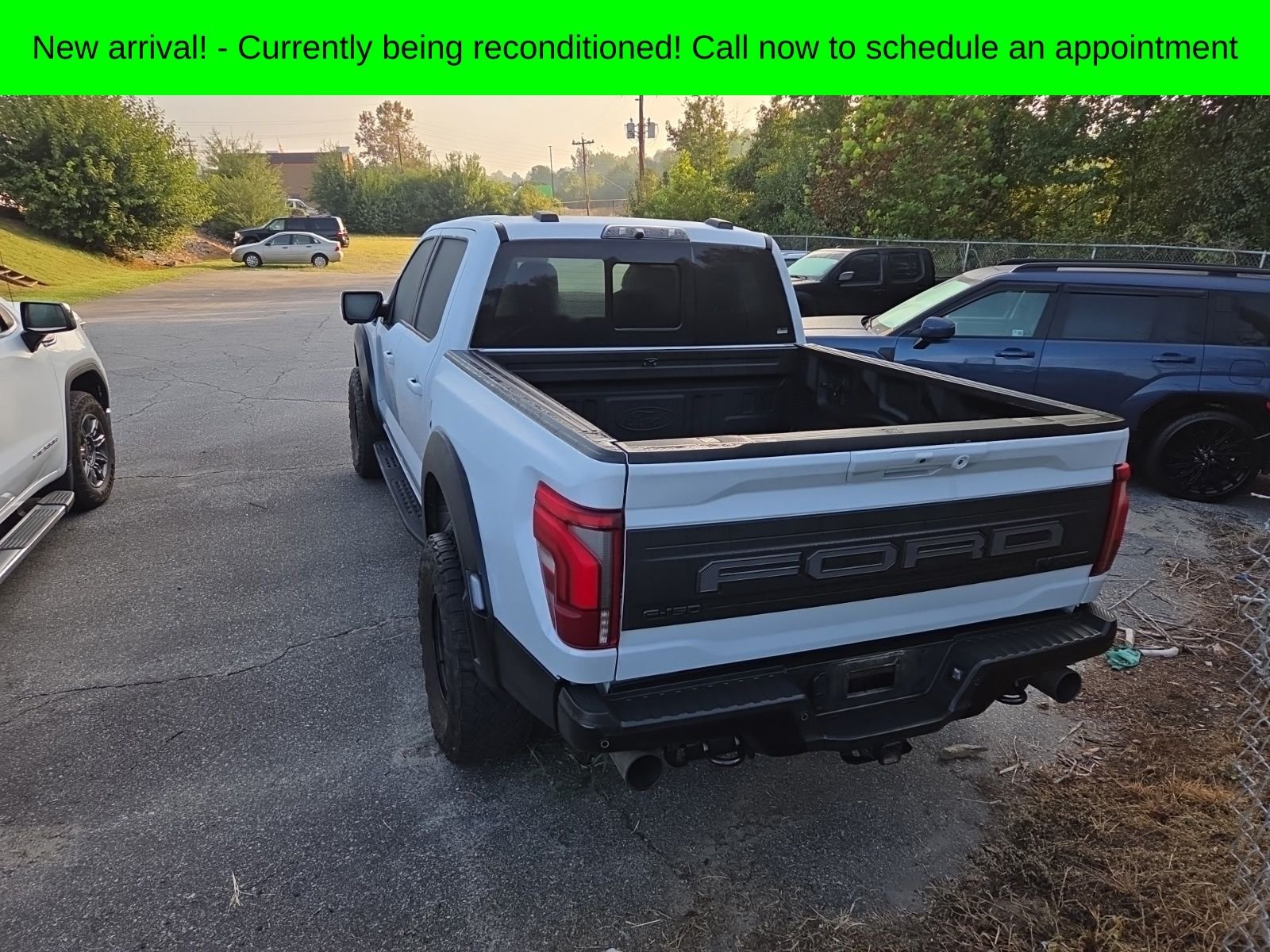 Used 2025 White Metallic Ford Raptor image 5