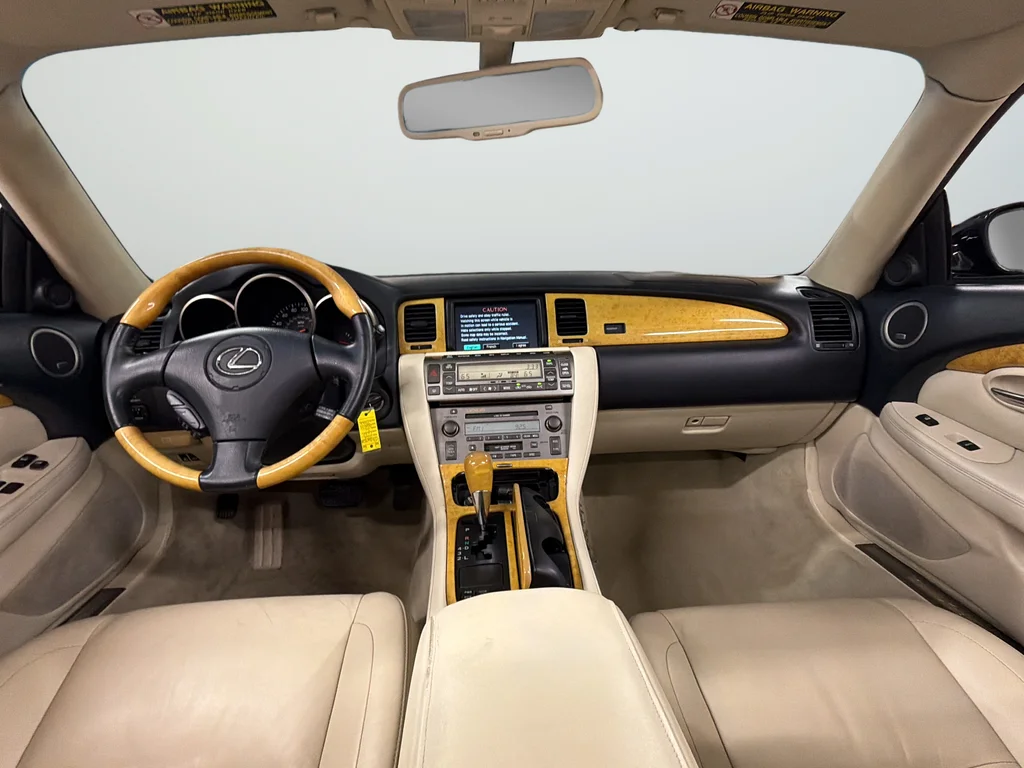 Used 2004 Black Lexus 430 image 9