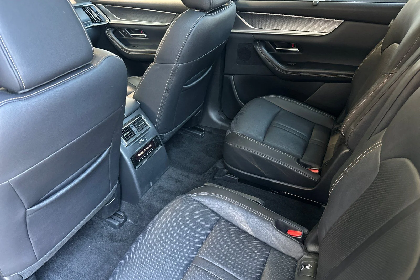 Certified Used 2024 Blue Mazda Premium image 13