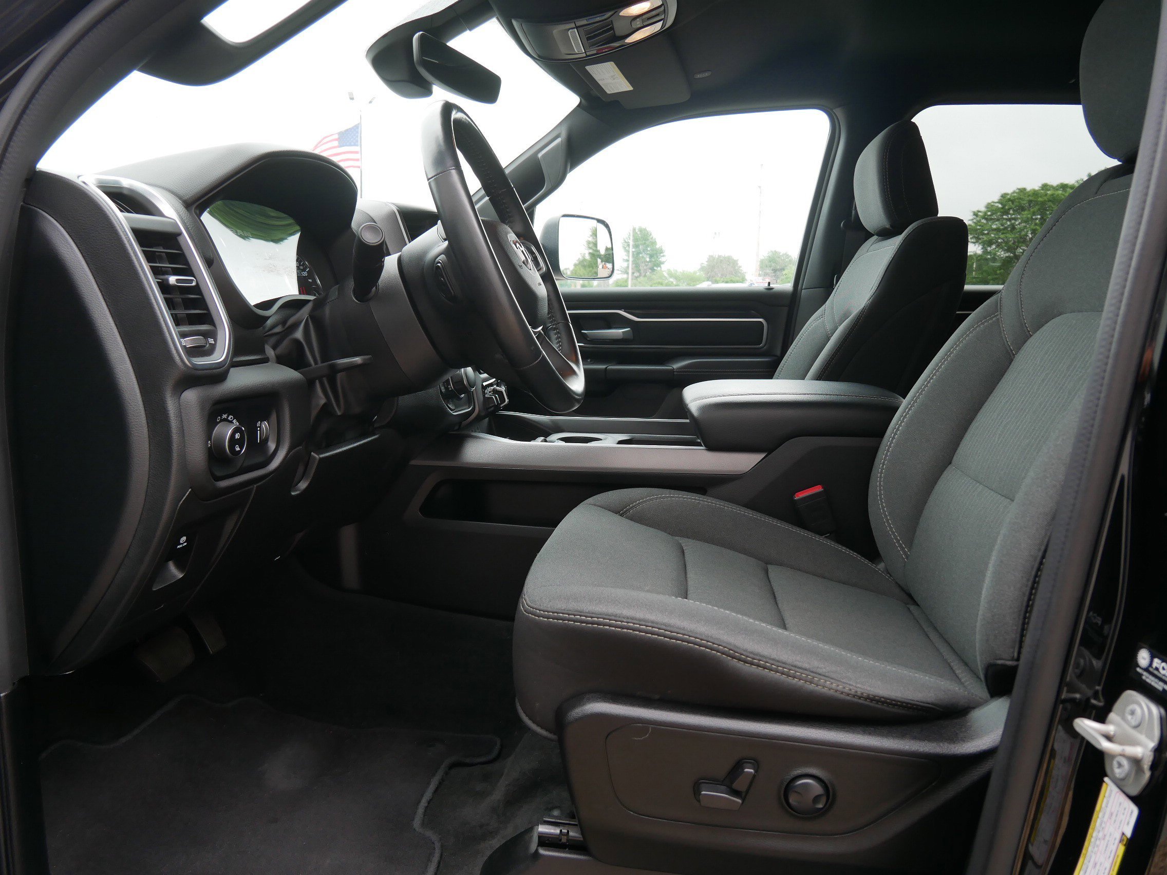 Used 2024 Diamond Black Crystal Pearlcoat Ram Big Horn image 10