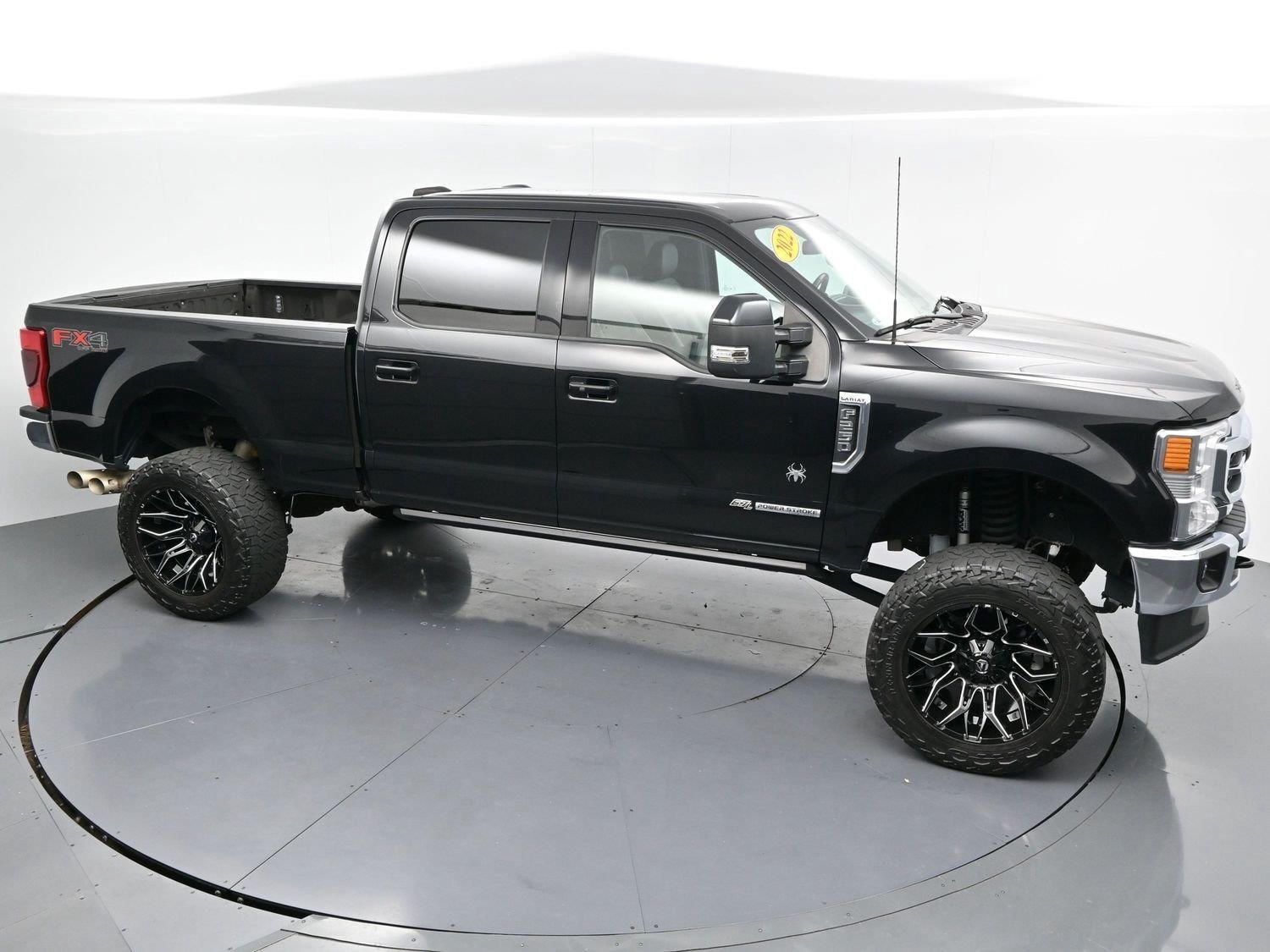 Used 2022 Agate Black Ford Lariat image 46