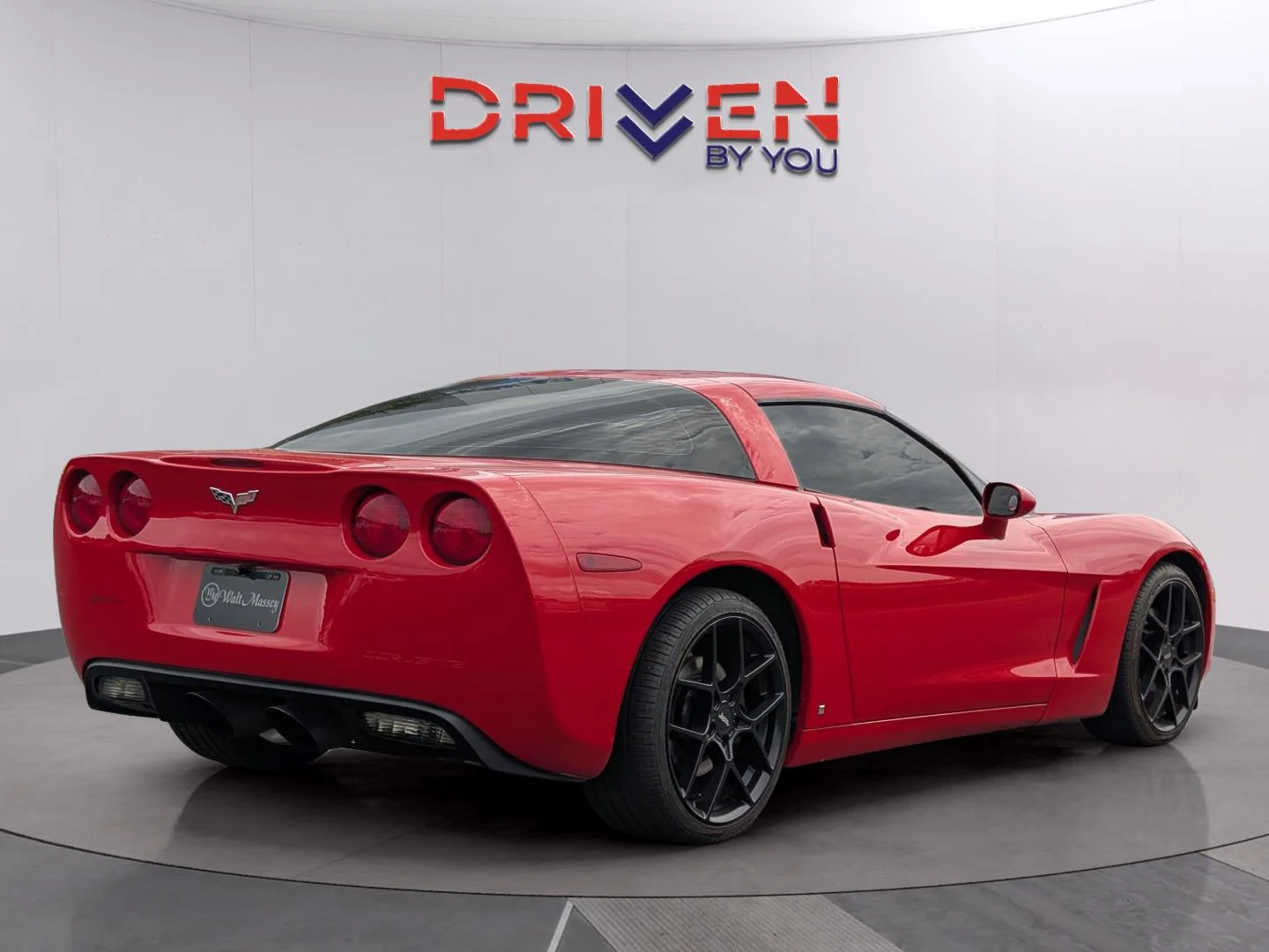 Used 2009 VICTORY RED Chevrolet w/1LT image 5