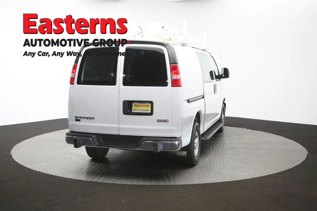 Used 2019 White GMC Work Van image 33