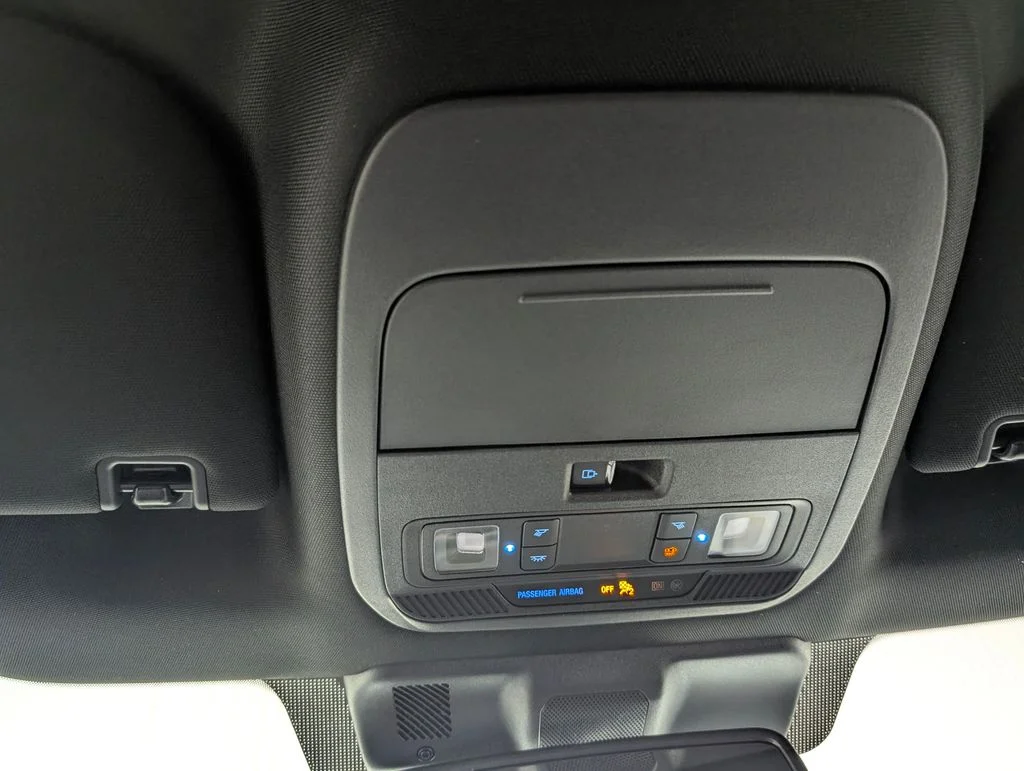 New 2026 Oxford White Ford XLT image 10