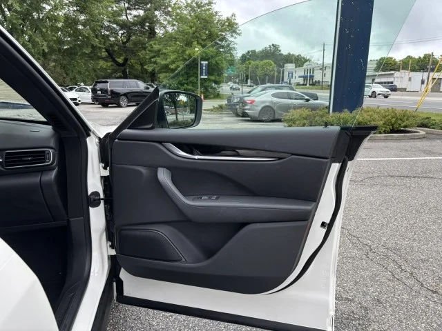 2022 Maserati Levante GT - Photo 13