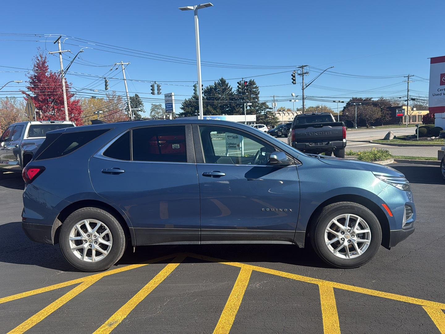 Used 2024 Lakeshore Blue Metallic Chevrolet LT image 2