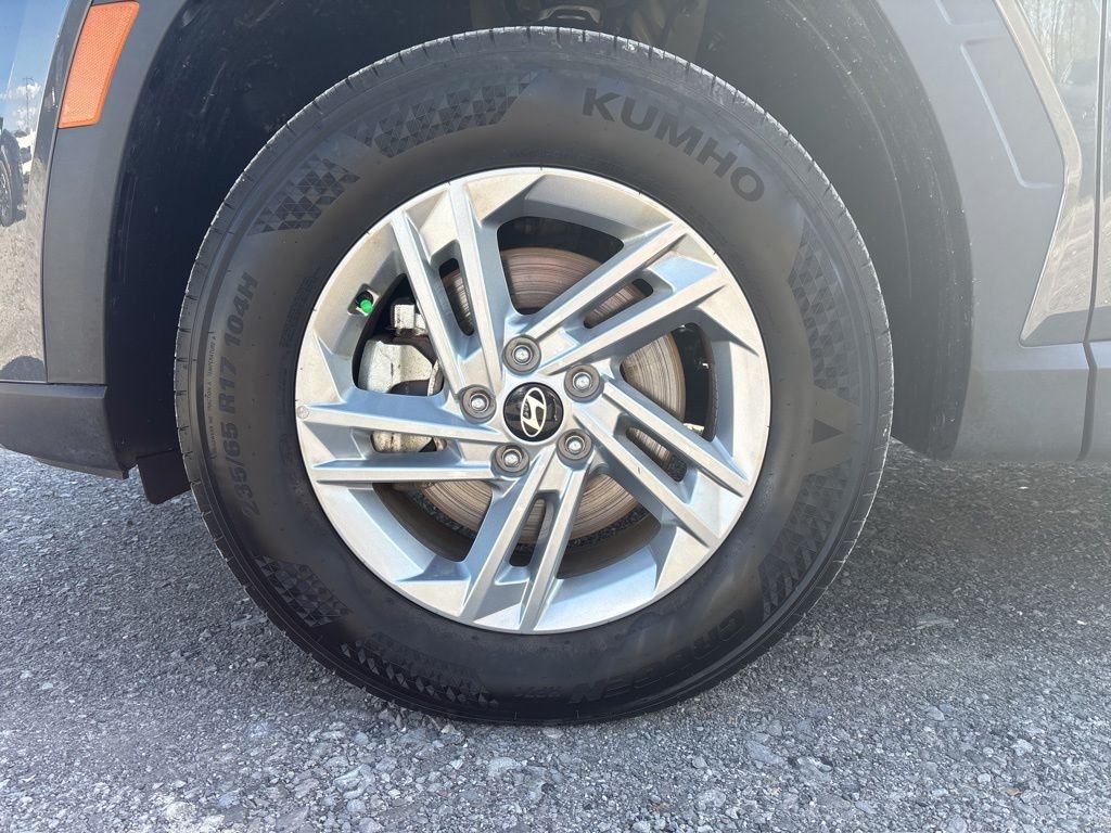 Certified Used 2026 Gray Hyundai SE image 9