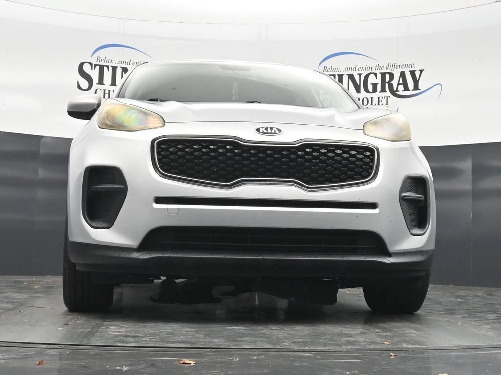 Used 2017 Silver Kia LX image 27