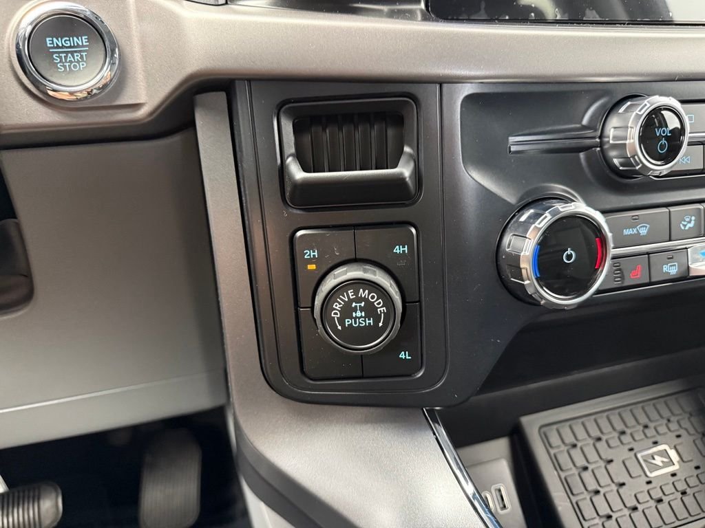New 2026 Marsh Gray Ford XLT image 49